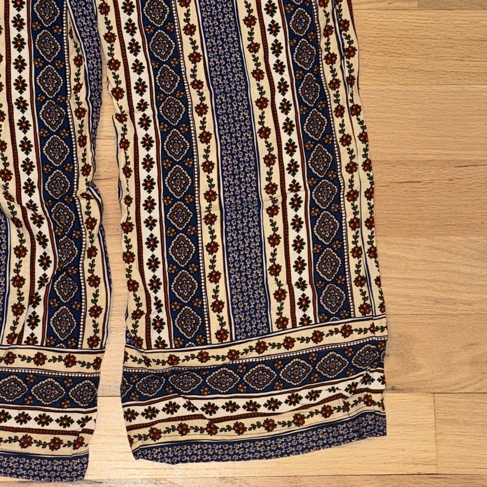 Shosho Blue and Cream Wide Leg Pants - Picture 10 of 13